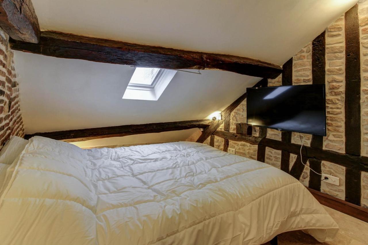 Le Mansard - Topdestination-Dijon - Centre Ville - Classe 3 Etoiles מראה חיצוני תמונה